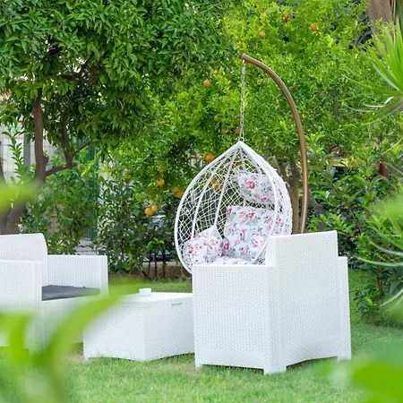 Vincent فندق مبيت وإفطار 3*