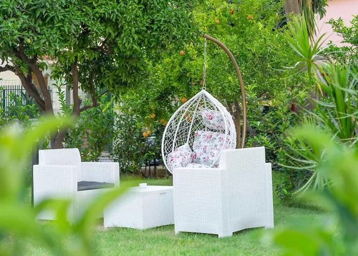 Vincent Bed & Breakfast 3*